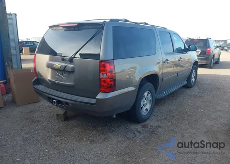 2013 Chevrolet Suburban 1500 Lt from USA, damaged, VIN 1GNSCJE03DR261002